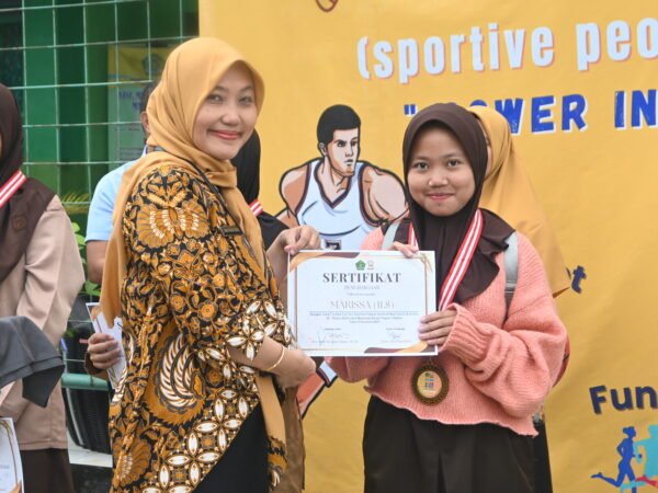 SPARTA 2025 di MAN 1 Bekasi: Sportifitas, Talenta, dan Semangat Kompetisi Menyatukan Siswa dan Guru