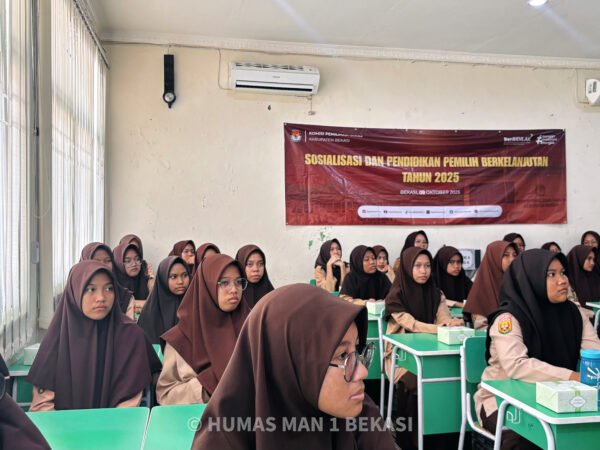 Sosialisasi dan Pendidikan Pemilih Berkelanjutan di MAN 1 Bekasi: Wujudkan Generasi Muda Melek Demokrasi