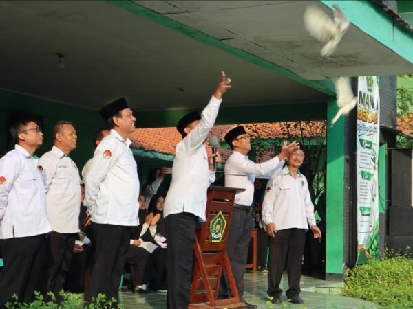 ​Tanamkan Karakter Bermartabat, MAN 1 Bekasi Sukses Gelar Matamuda 2026